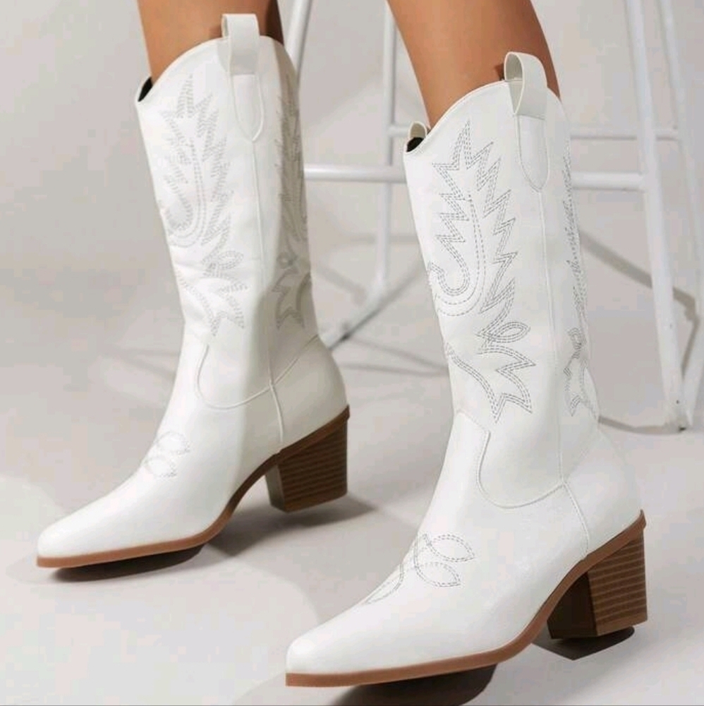Women's Fashionable Western Boots Cowboy Boots For Outdoor Activities - Picture 2 of 5
